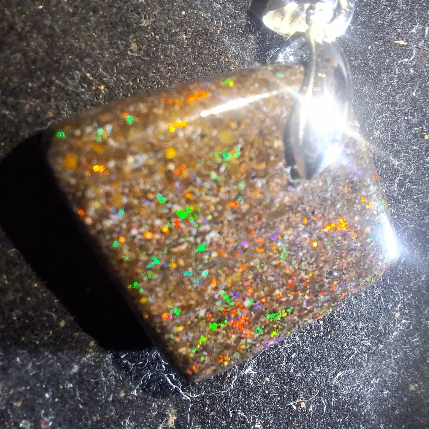 Pendentif opale australienne hard Matrix