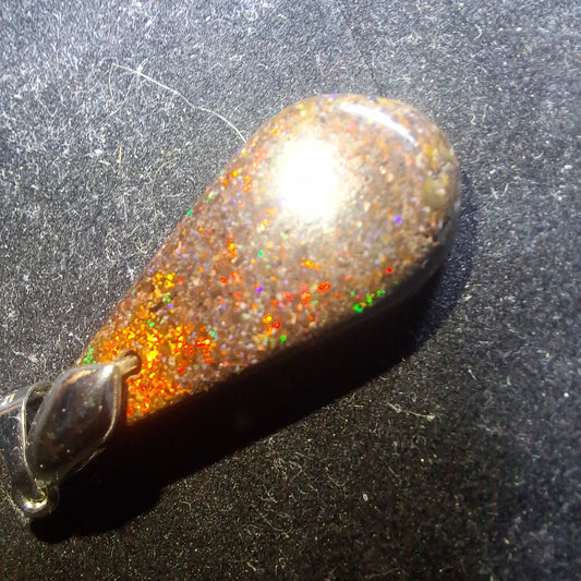 Pendentif opale australienne hard Matrix