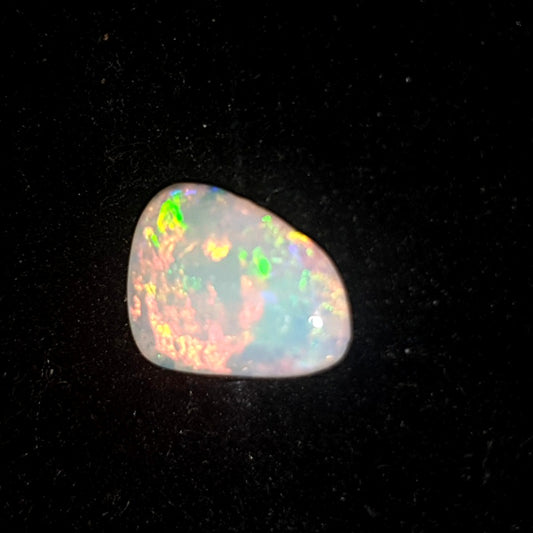 Opale australienne 1.50 carats haute qualité