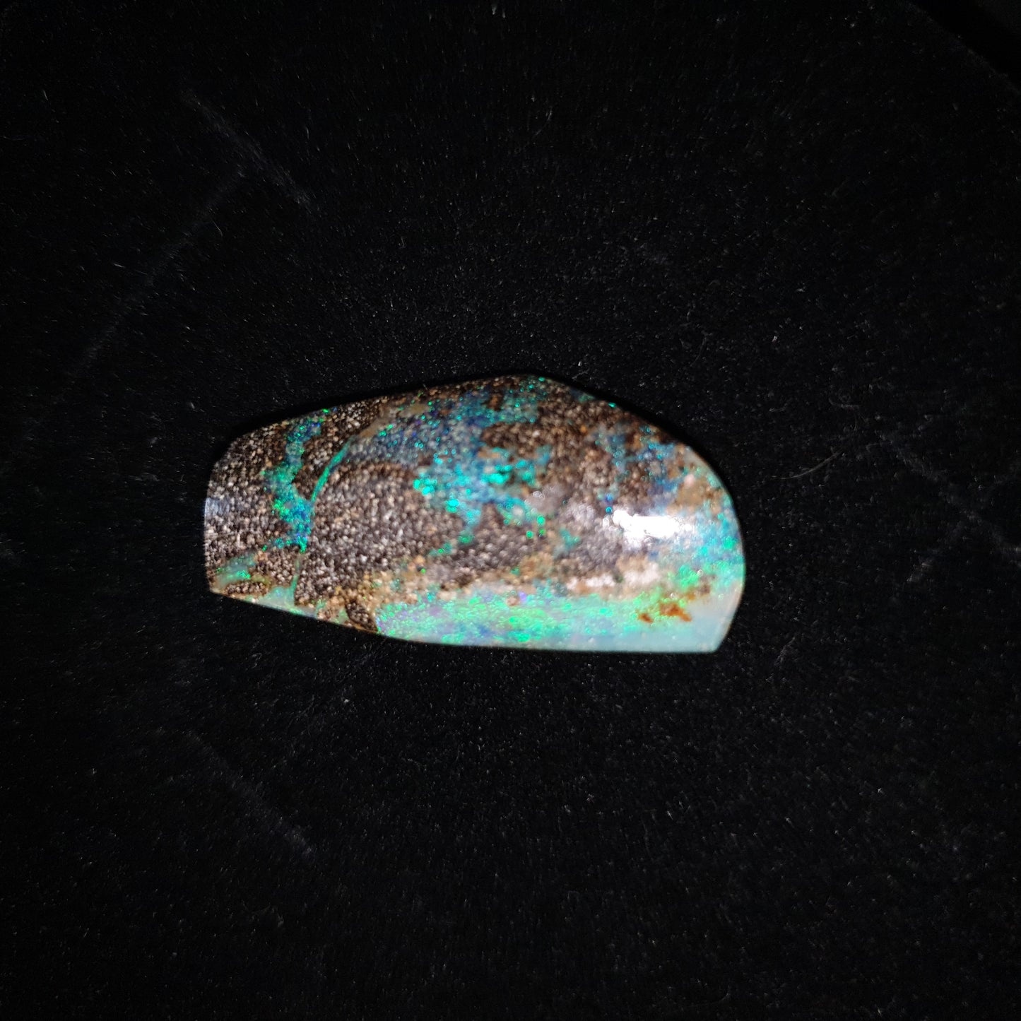 Opale Boulder 12.65 carats