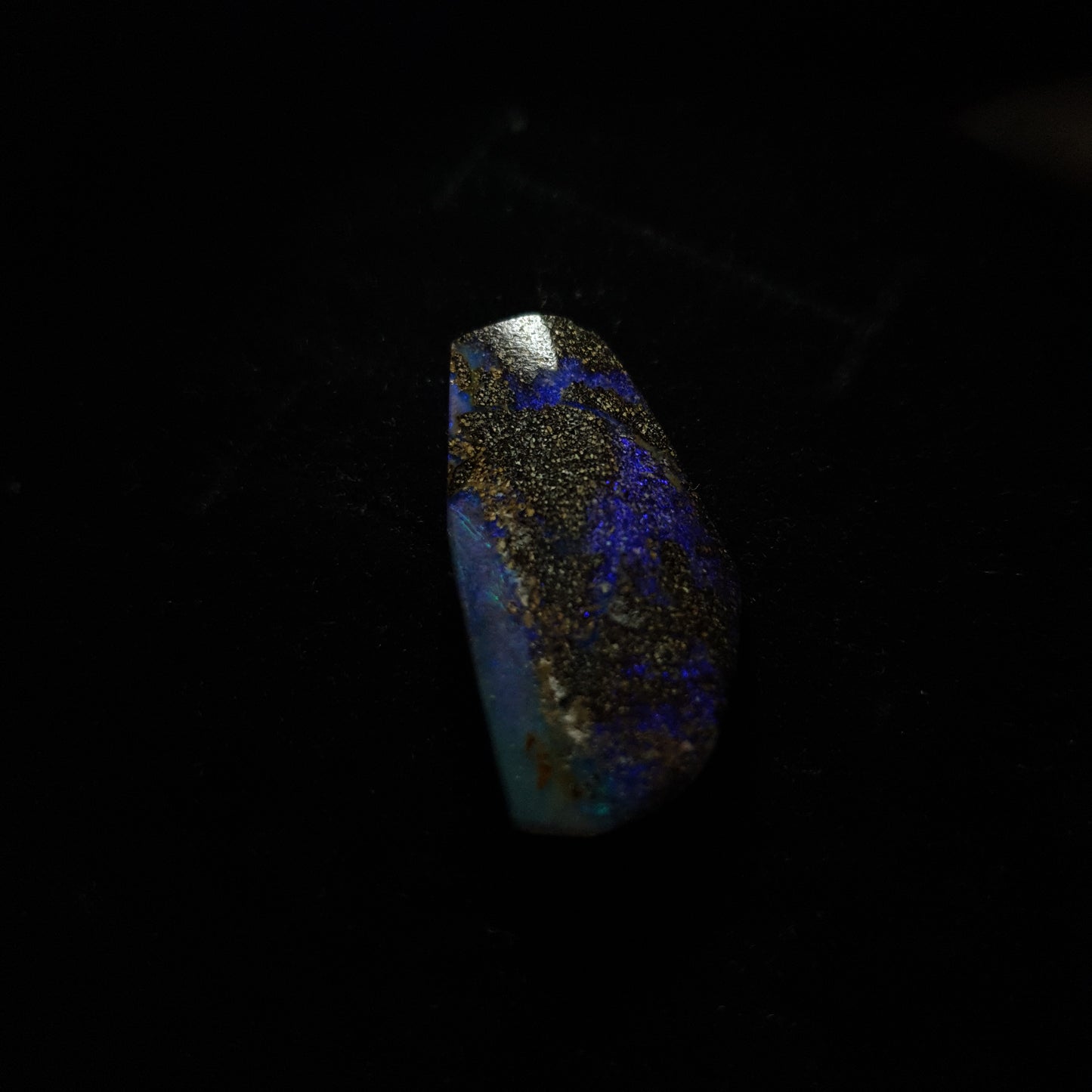 Opale Boulder 12.65 carats