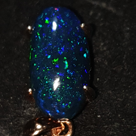 pendentif en argent s925 et opale welo noire smoked galaxie pinfire 6.15 carats