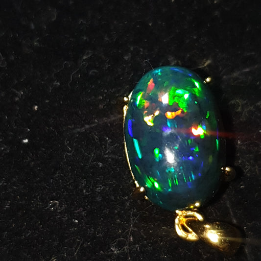 Pendentif argent s925 doré or jaune 14k opale noire 8 carats soldé