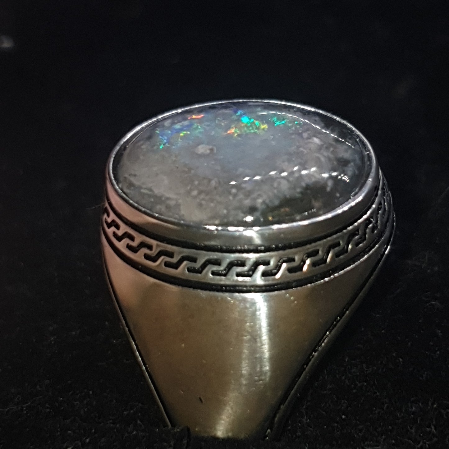 Chevalière argent s925 opale dark base australienne de 4 carats