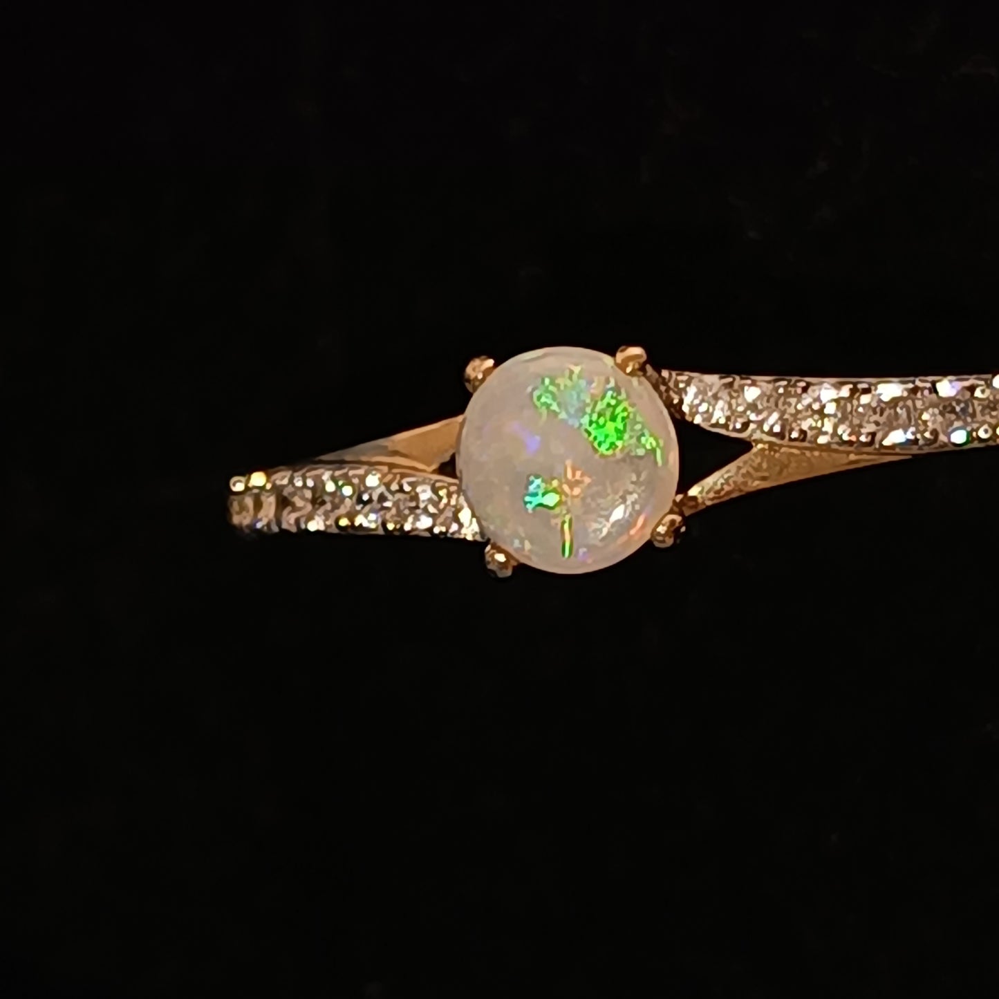 Bague or 9k zirconium et opale australienne