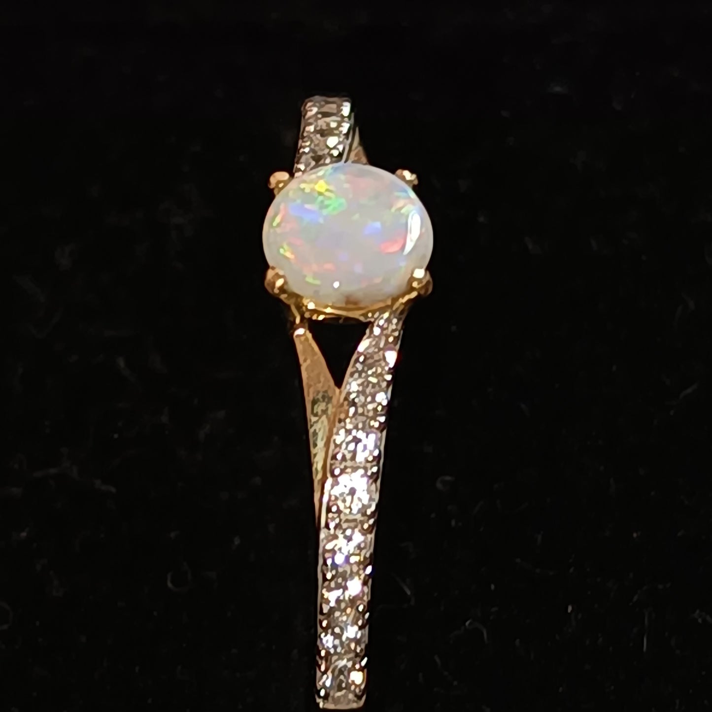 Bague or 9k zirconium et opale australienne
