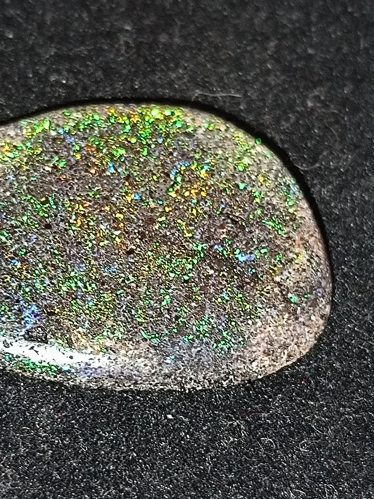 Grande opale australienne hard Matrix 22.65 cts