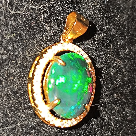 Pendentif argent s925 doré or fin opale welo noire et zirconiums