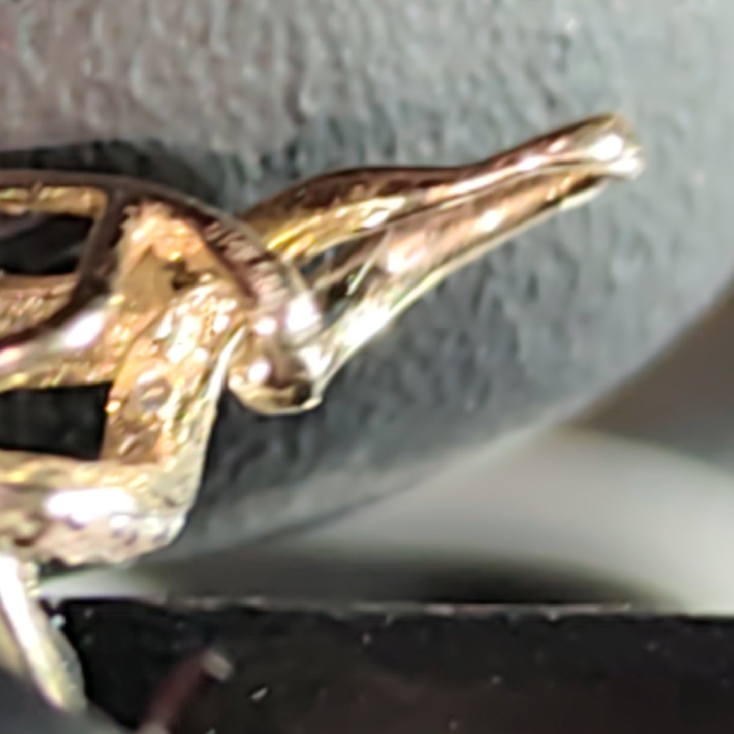 Pendentif or 14 carats diamants opales australienne Cooberpedy