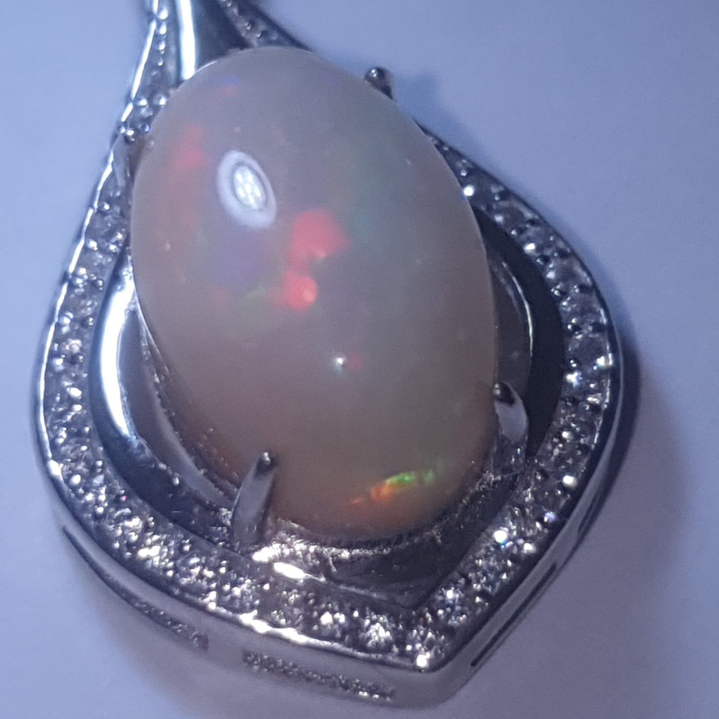 Pendentif argent s925 opale welo honeycomb de 3.65 carats