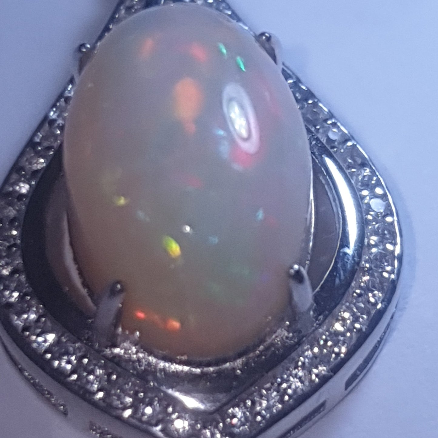 Pendentif argent s925 opale welo honeycomb de 3.65 carats