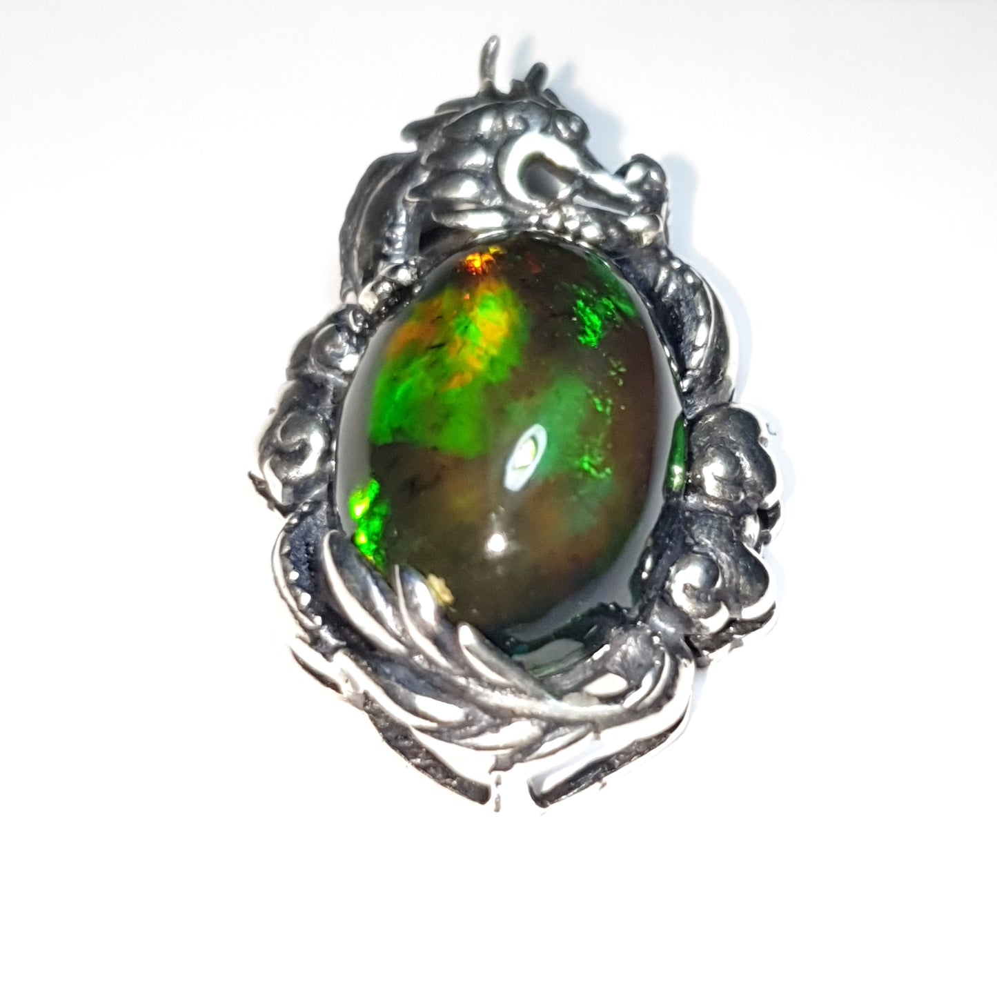 Pendentif argent s925 et opale noire AAA de 3.95 carats