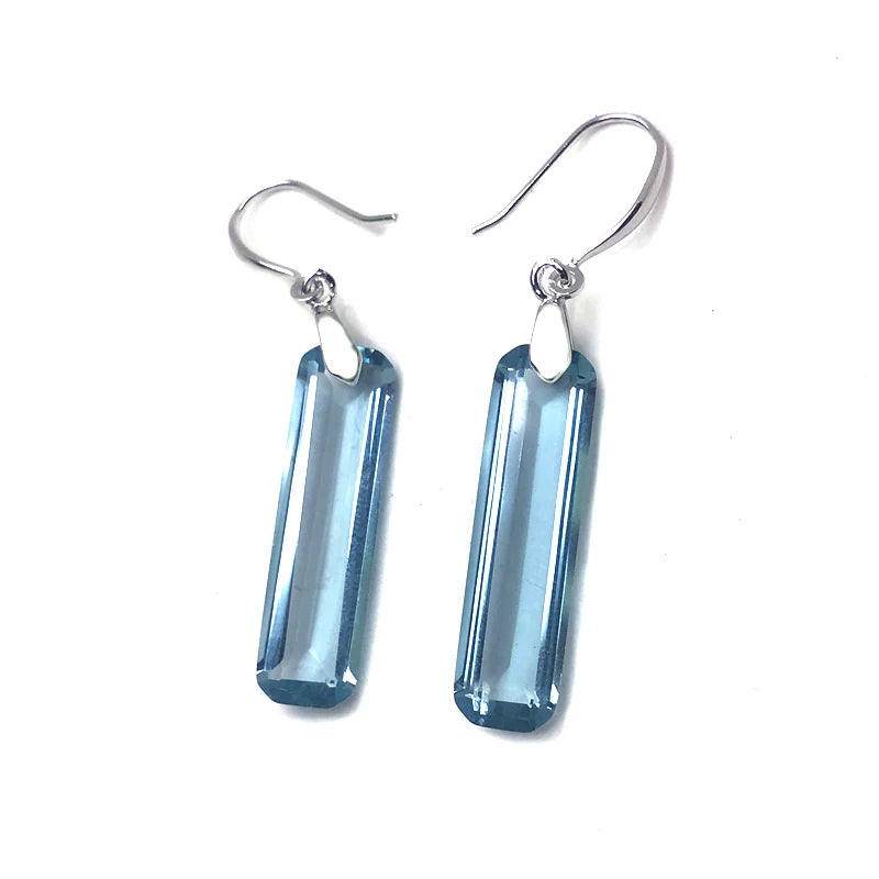 Élégantes boucles d'oreilles pendantes pour femme en argent sterling 925, ornées d'aigue-marine (9 x 23 mm)
