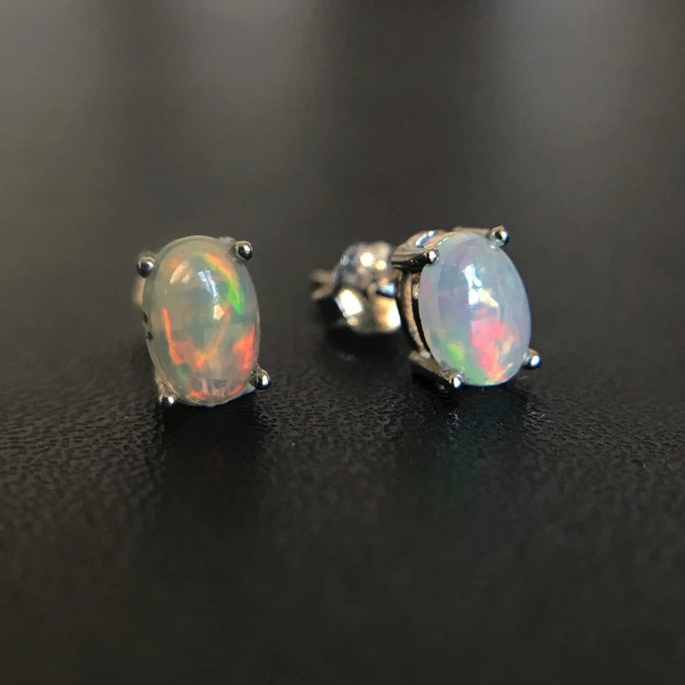 Boucles d'oreilles en opale naturelle authentique et argent sterling 925 (opale d'Éthiopie 4 x 6 mm) – Bijoux pour femme, cadeau idéal pour mariage, fiançailles ou soirée.