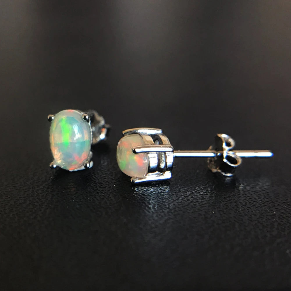 Boucles d'oreilles en opale naturelle authentique et argent sterling 925 (opale d'Éthiopie 4 x 6 mm) – Bijoux pour femme, cadeau idéal pour mariage, fiançailles ou soirée.