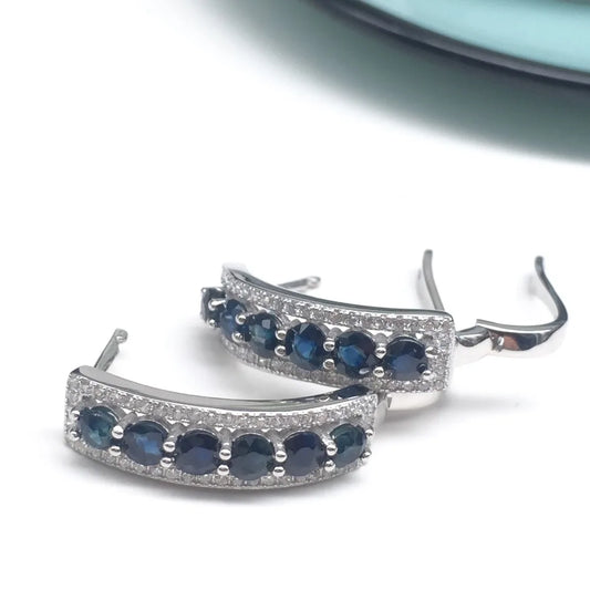 Boucles d'oreilles pour femme en argent massif 925 et saphir naturel bleu foncé