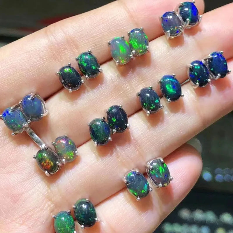 Boucles d'oreilles en argent sterling 925 avec opale d'Éthiopie véritable (ovale 4 x 6 mm)