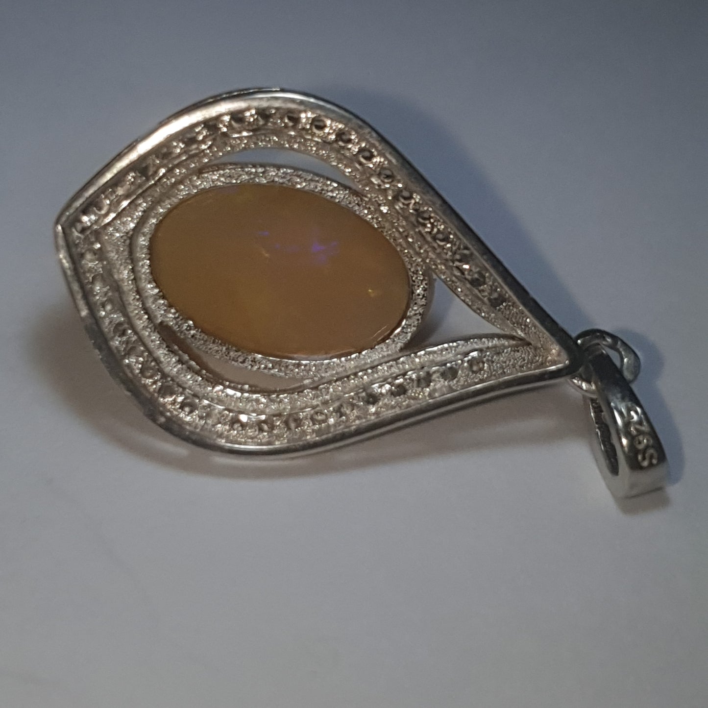 Pendentif argent s925 opale welo honeycomb de 3.65 carats