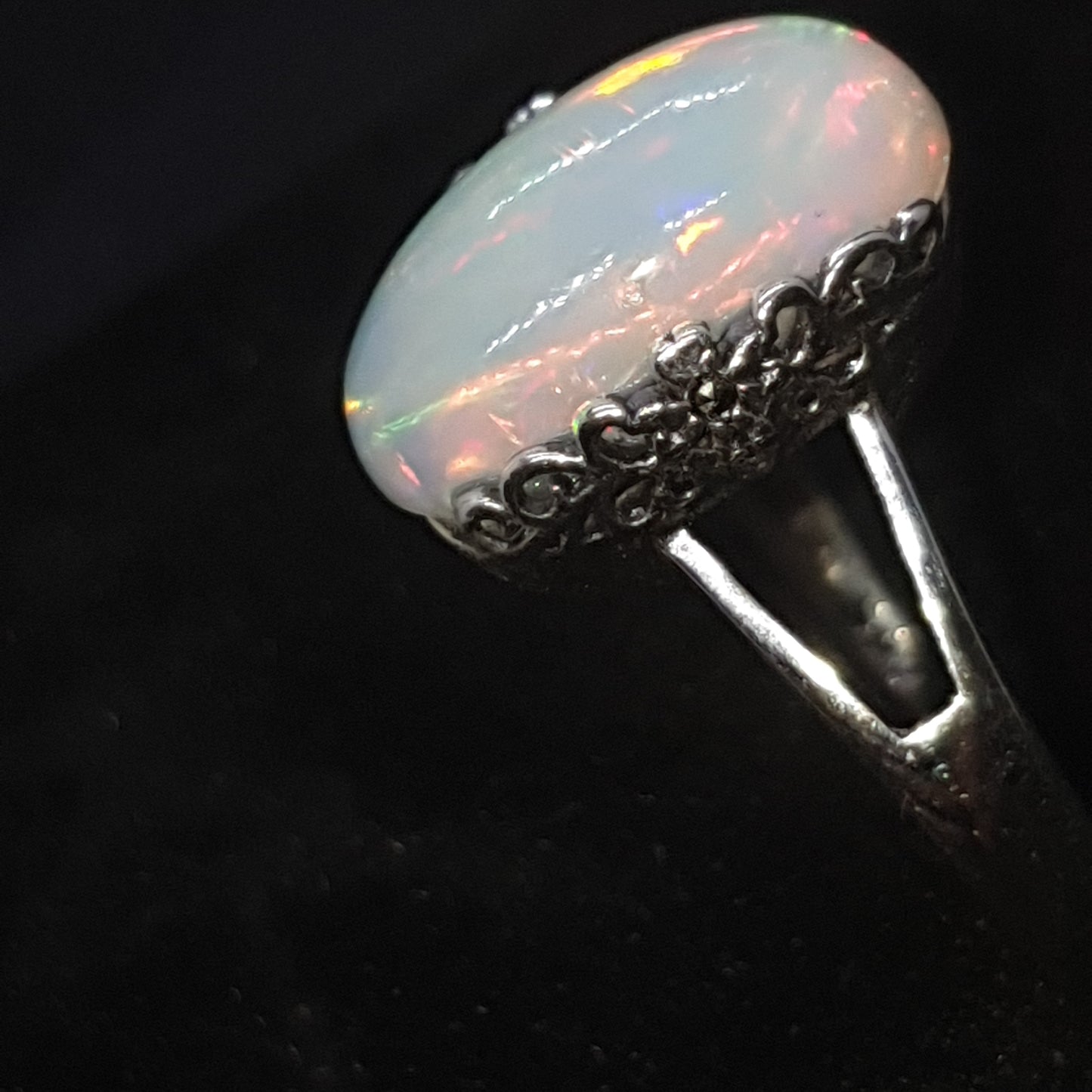 Bague argent s 925 et opale welo arc en ciel de 3.95 carats