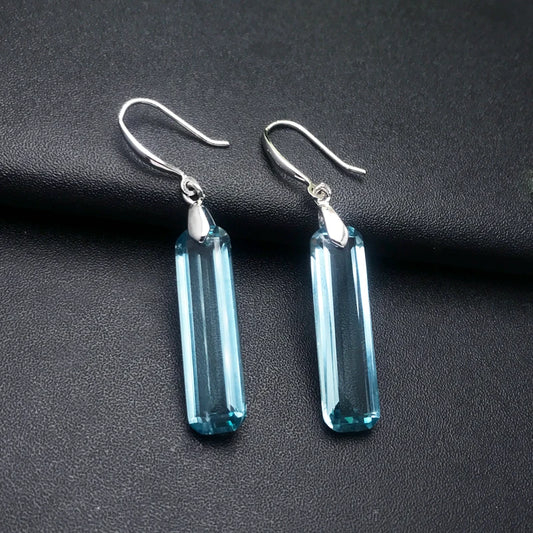 Élégantes boucles d'oreilles pendantes pour femme en argent sterling 925, ornées d'aigue-marine (9 x 23 mm)
