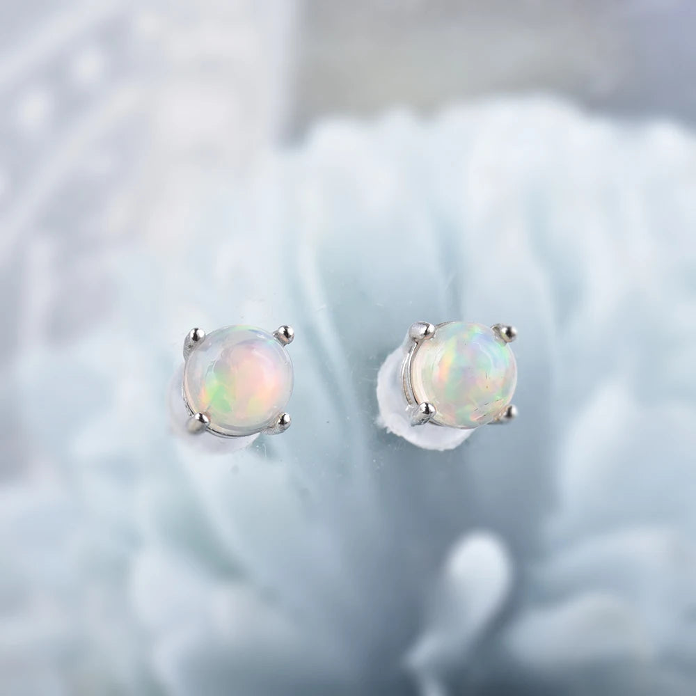 Boucles d'oreilles puces rondes en opale  welo véritable (5 mm)