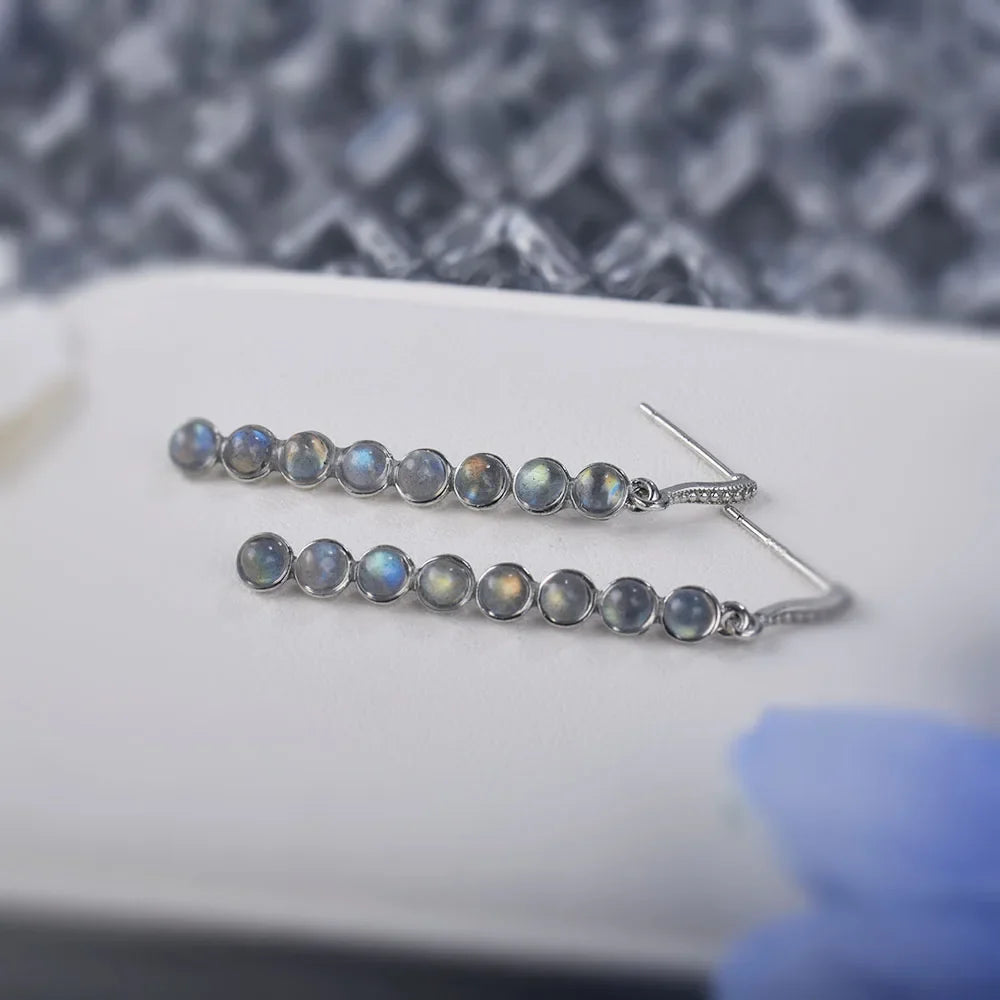 Boucles d'oreilles pendantes géométriques en argent 925 et labradorite – Élégantes boucles d'oreilles avec cercle et pendentif vertical – Bijou pour femme – Idée cadeau