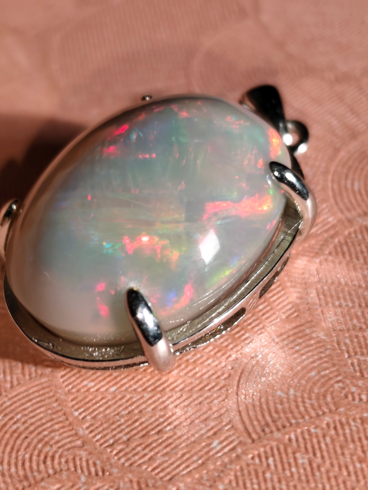 Pendentif argent s925 opale welo dark base 23.95 carats
