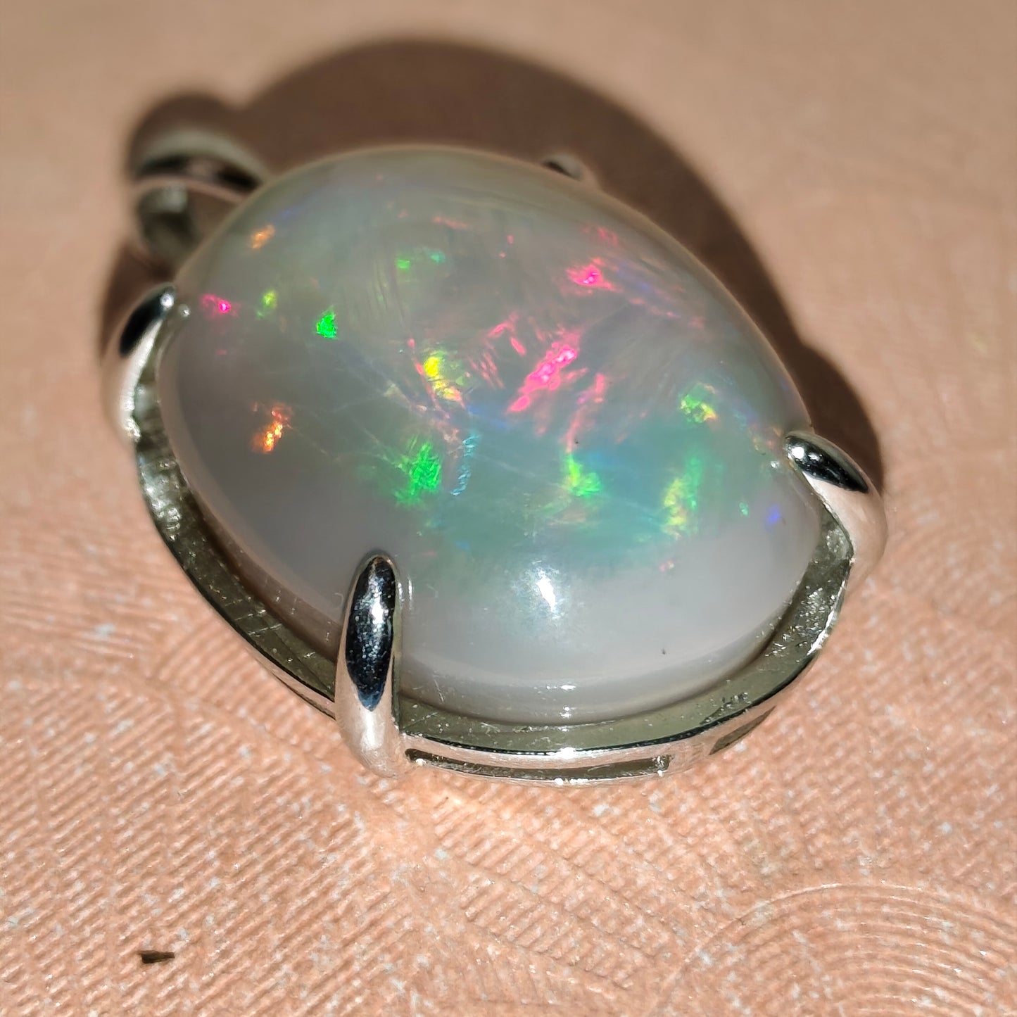 Pendentif argent s925 opale welo dark base 23.95 carats