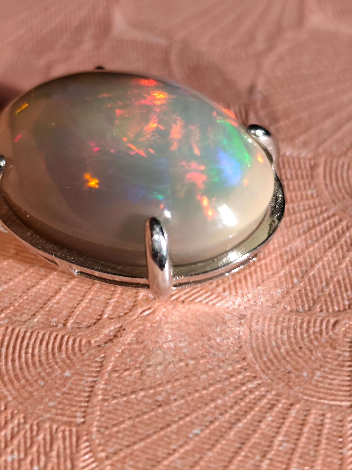 Pendentif argent s925 opale welo dark base 23.95 carats
